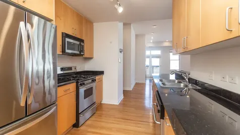 845 West Altgeld Street Chicago IL 60614