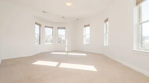845 West Altgeld Street Chicago IL 60614