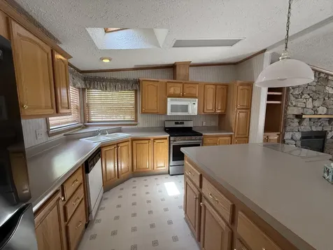 923 Apple Lane Manteno IL 60950