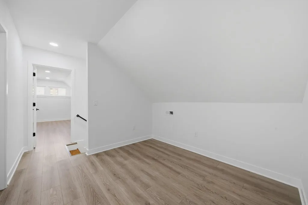 8219 South Throop Street Chicago IL 60620