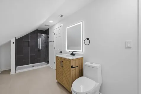 8219 South Throop Street Chicago IL 60620