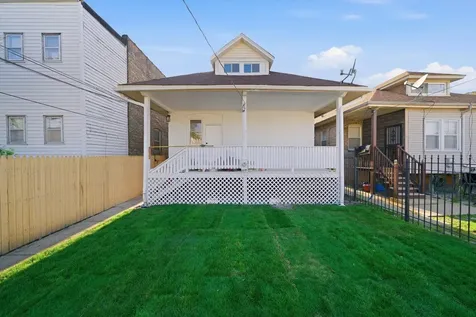 8219 South Throop Street Chicago IL 60620