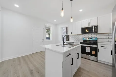 8219 South Throop Street Chicago IL 60620