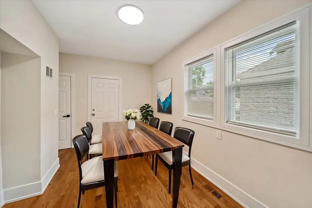 8525 South Hermitage Avenue Chicago IL 60620