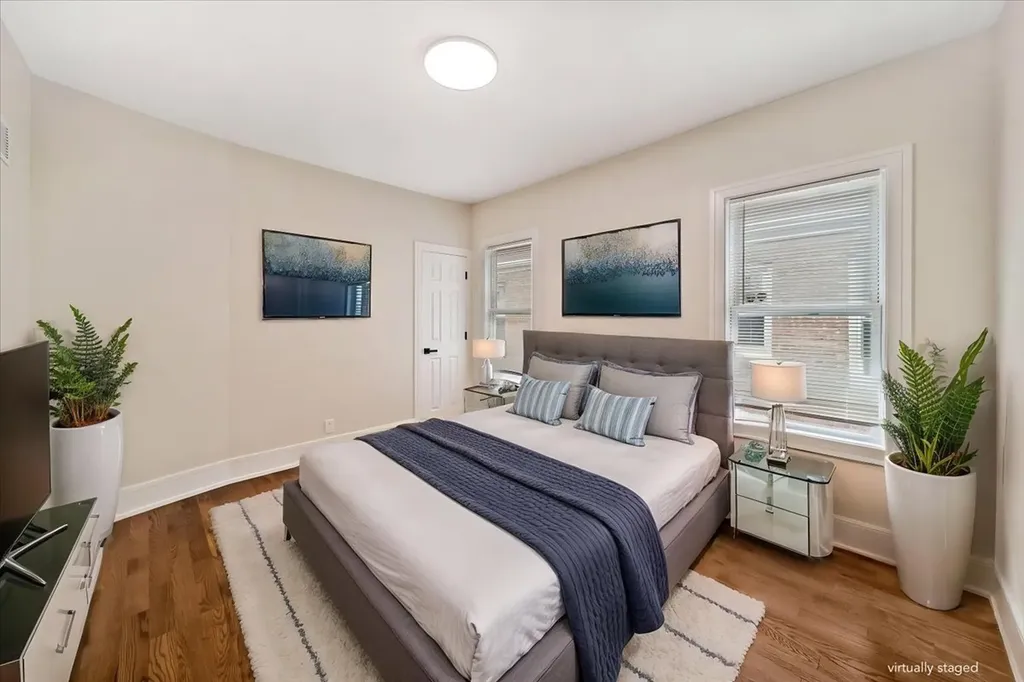 8525 South Hermitage Avenue Chicago IL 60620