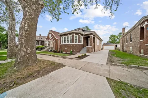 8525 South Hermitage Avenue Chicago IL 60620