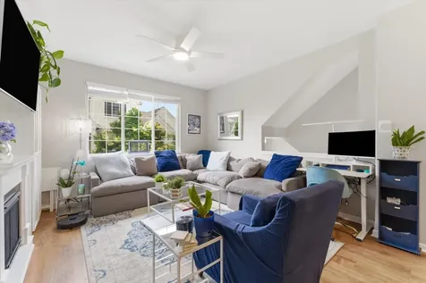 576 South Rosehall Lane Round Lake IL 60073