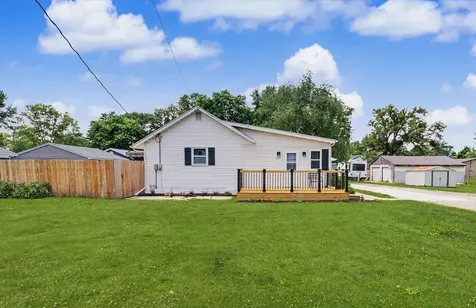 305 South 1st Street Tolono IL 61880