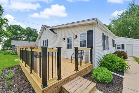305 South 1st Street Tolono IL 61880