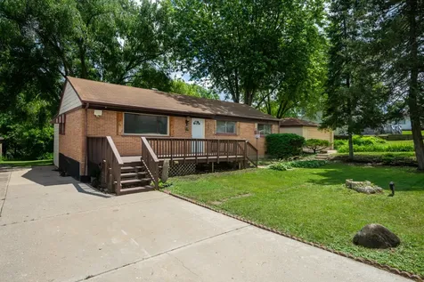 28671 North Harrison Avenue Wauconda IL 60084
