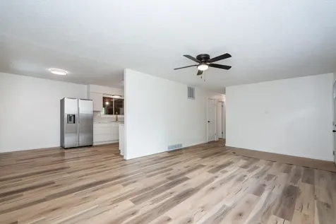 28671 North Harrison Avenue Wauconda IL 60084