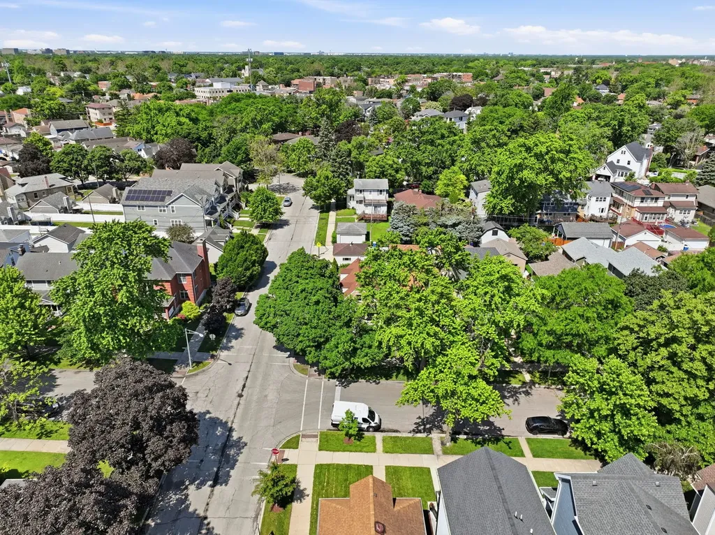 6700 North Odell Avenue Chicago IL 60631