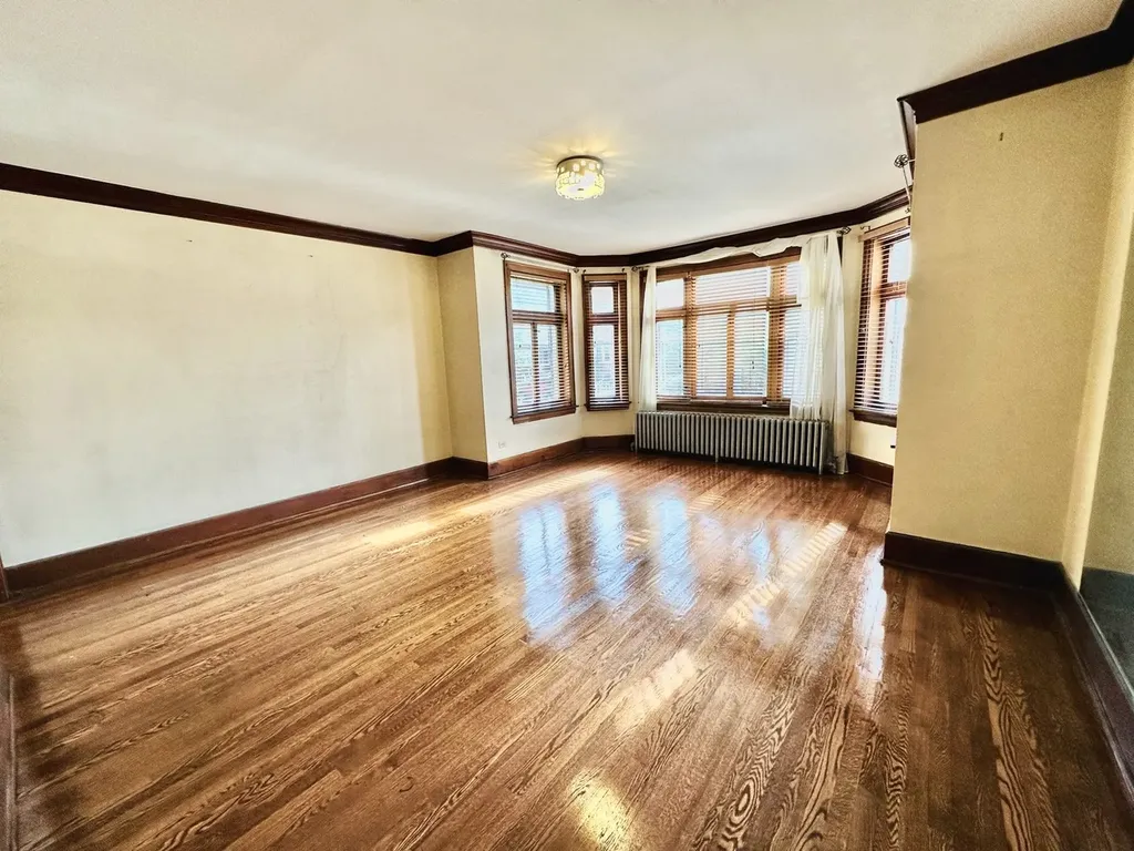 6733 South Maplewood Avenue Chicago IL 60629