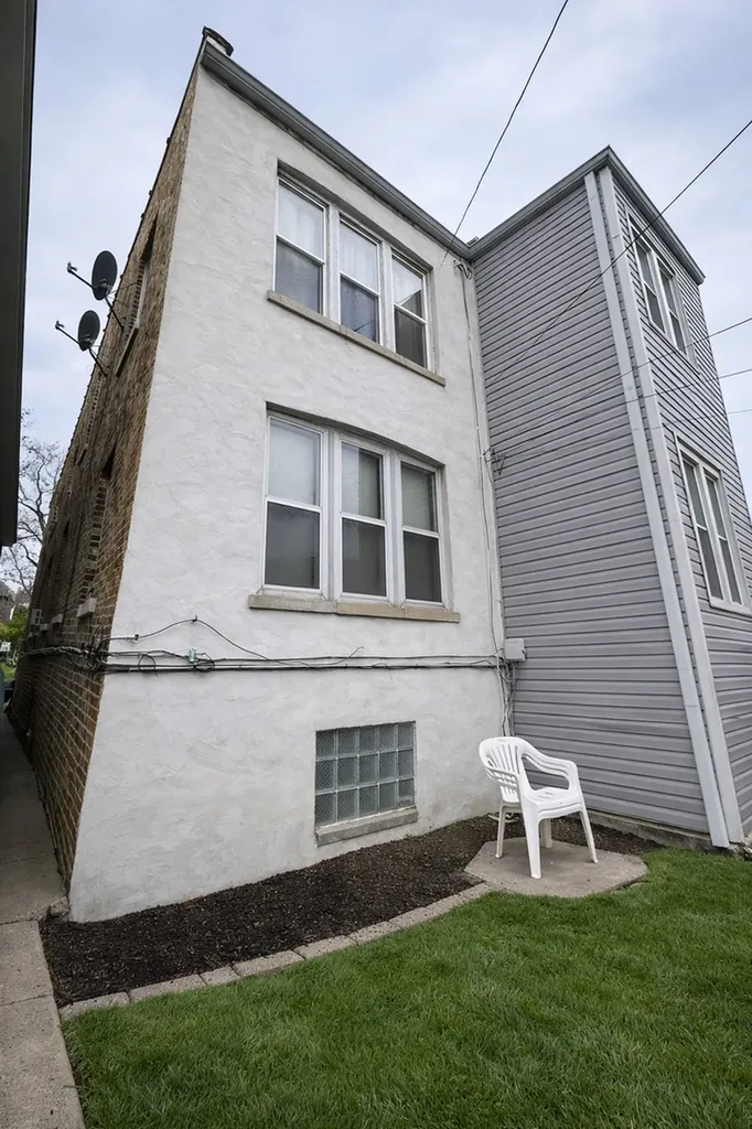 6733 South Maplewood Avenue Chicago IL 60629