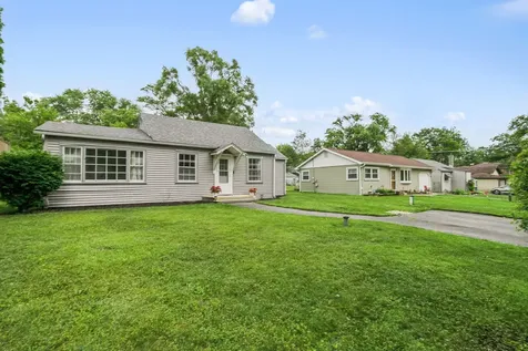 36889 North Oakwood Drive Lake Villa IL 60046
