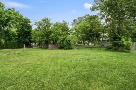 36889 North Oakwood Drive Lake Villa IL 60046
