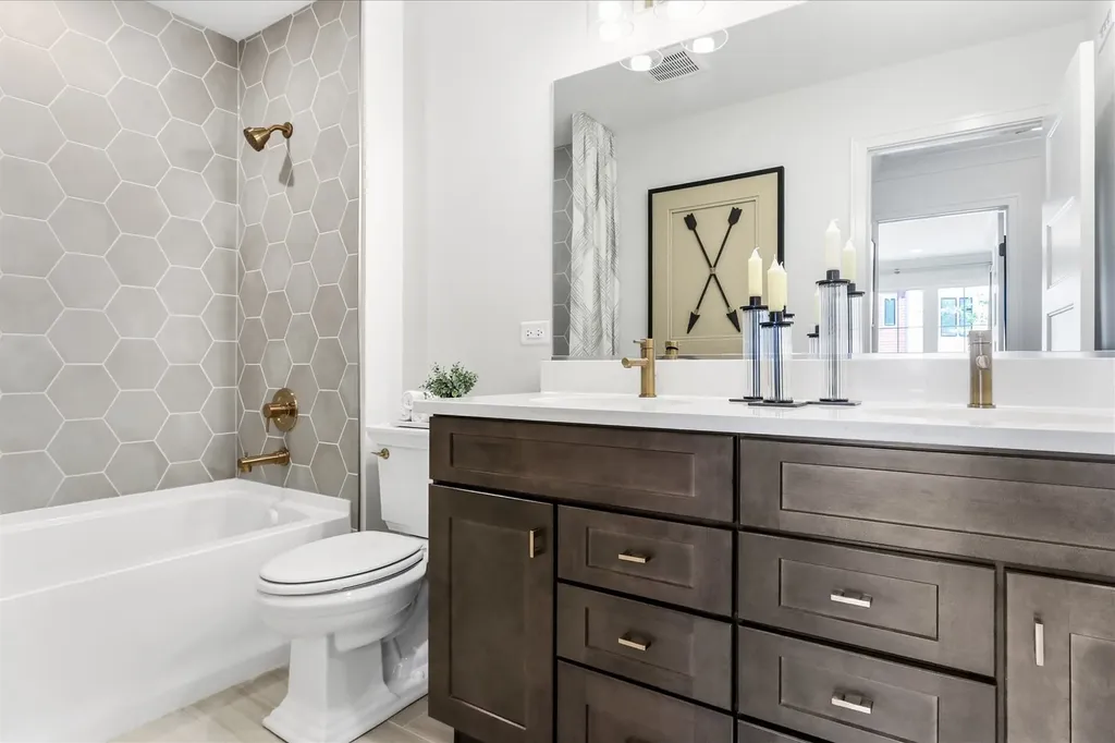 2068 Iron Ridge Lane Naperville IL 60563