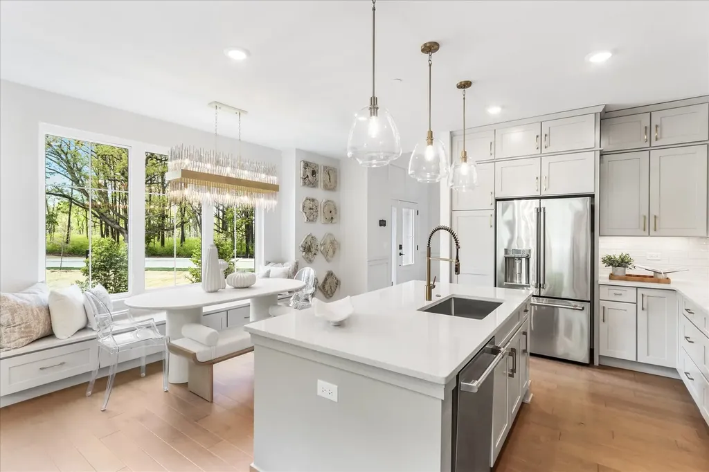 2068 Iron Ridge Lane Naperville IL 60563
