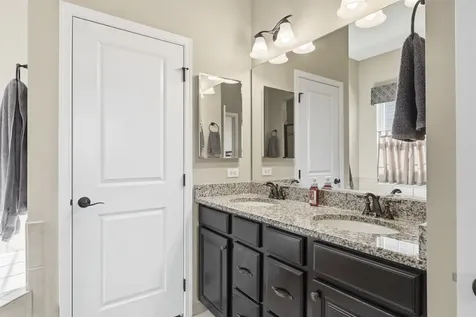 3871 Crooked Creek Drive Elgin IL 60124