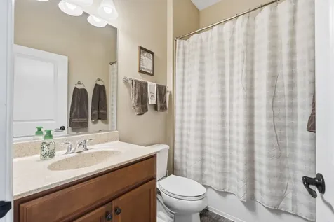 3871 Crooked Creek Drive Elgin IL 60124