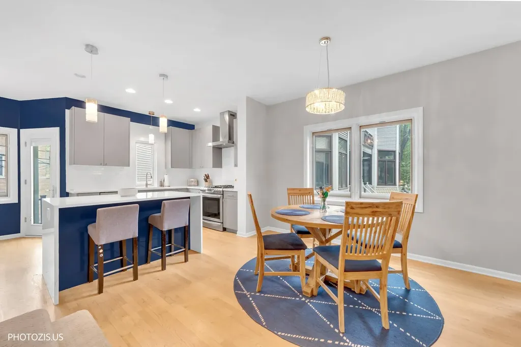 3320 North Racine Avenue Chicago IL 60657
