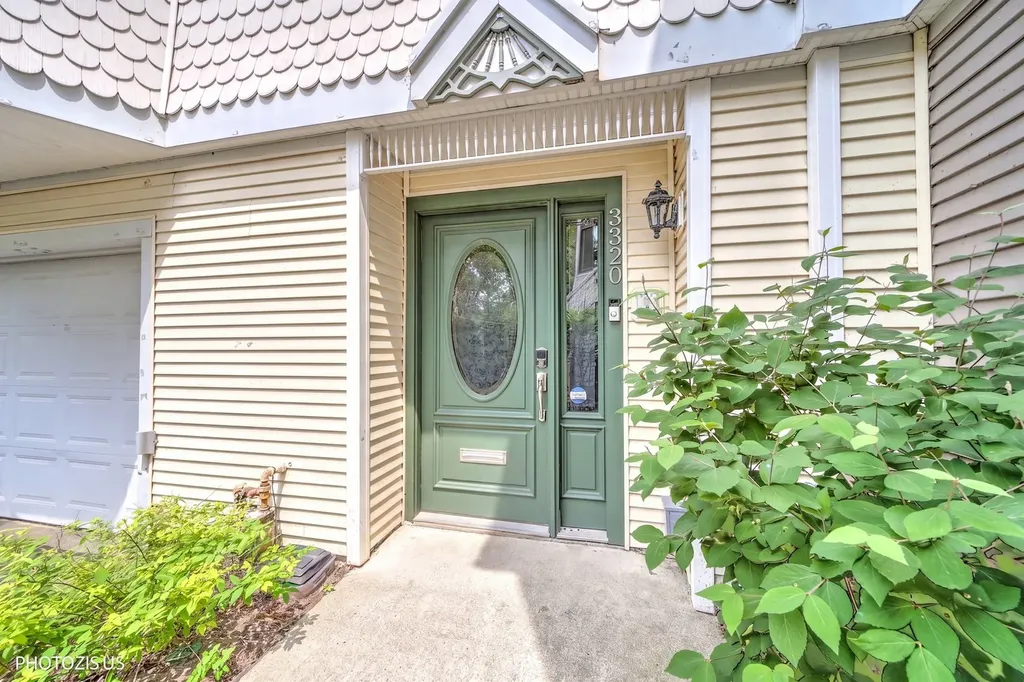 3320 North Racine Avenue Chicago IL 60657