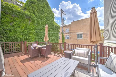 3320 North Racine Avenue Chicago IL 60657