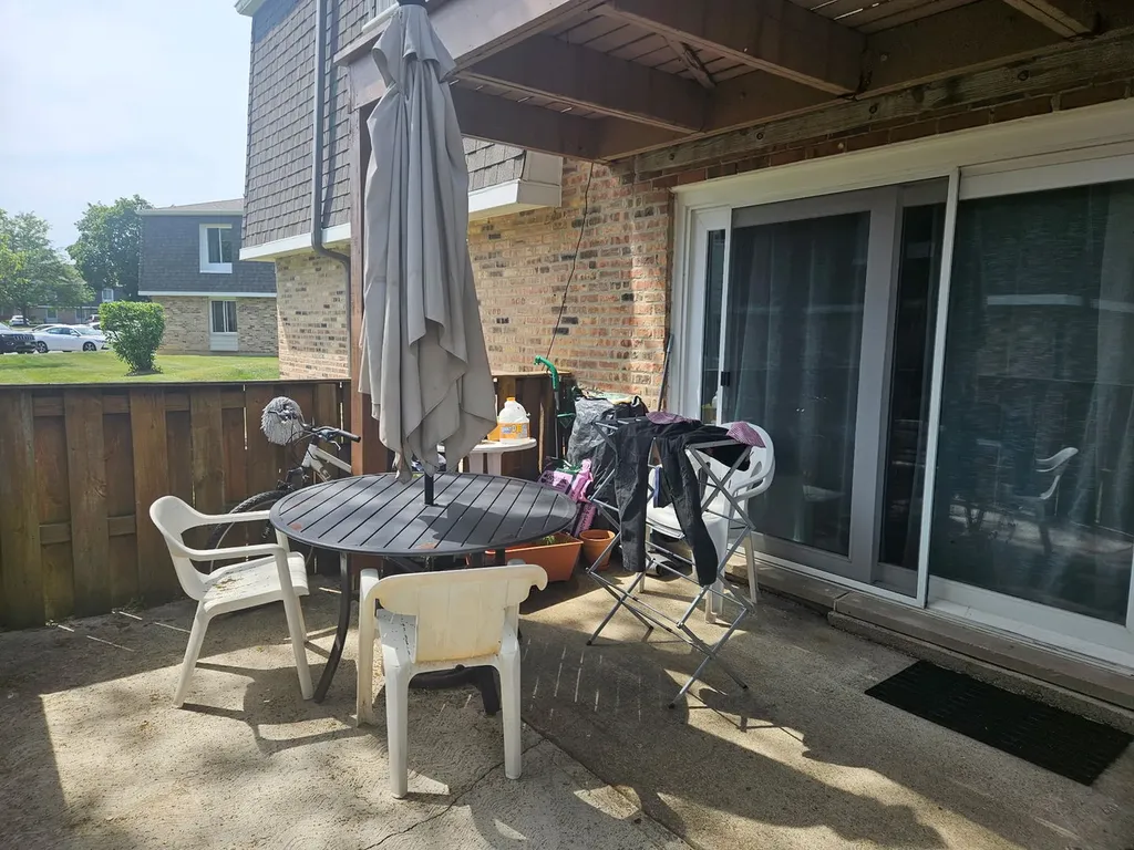 4424 Euclid Avenue Rolling Meadows IL 60008
