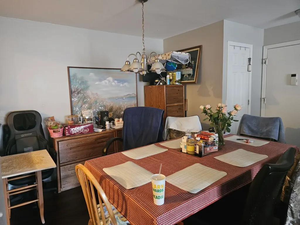 4424 Euclid Avenue Rolling Meadows IL 60008