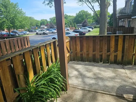 4424 Euclid Avenue Rolling Meadows IL 60008