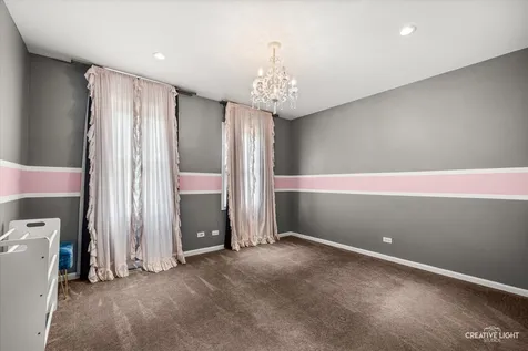 2471 Warwick Court Aurora IL 60503