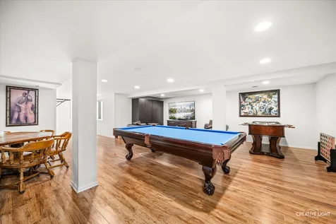 2471 Warwick Court Aurora IL 60503