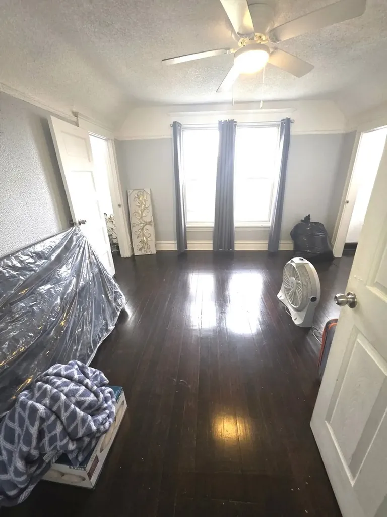 101 West 110th Place Chicago IL 60628