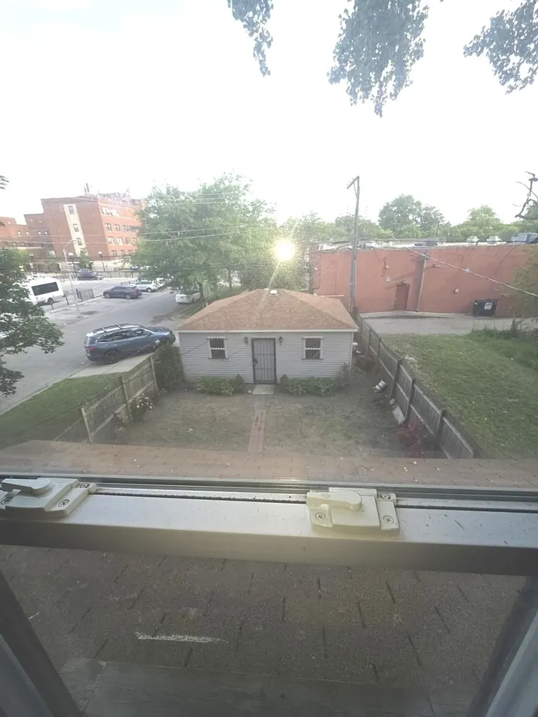 101 West 110th Place Chicago IL 60628