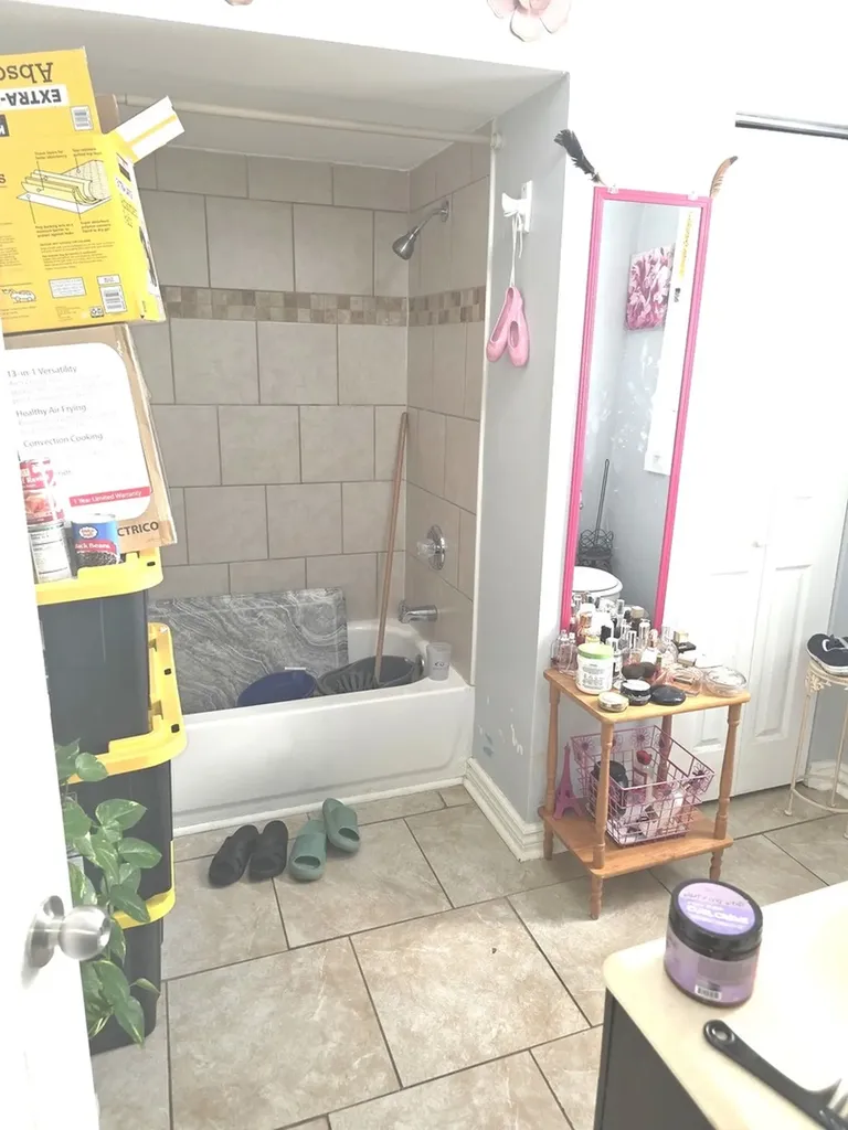 101 West 110th Place Chicago IL 60628