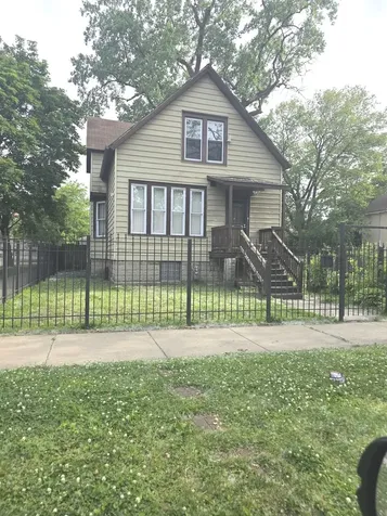 101 West 110th Place Chicago IL 60628