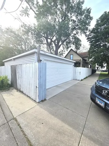 101 West 110th Place Chicago IL 60628