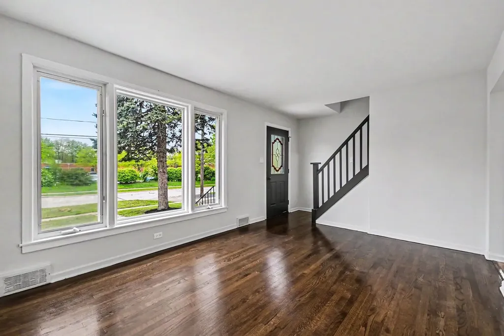 835 South Addison Avenue Villa Park IL 60181