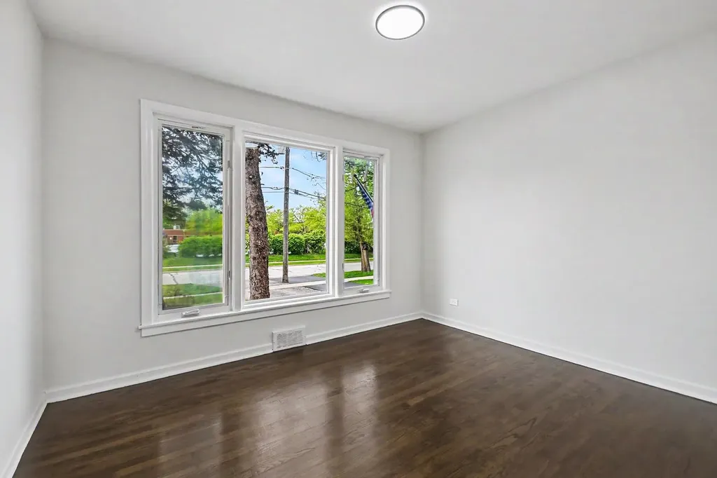 835 South Addison Avenue Villa Park IL 60181