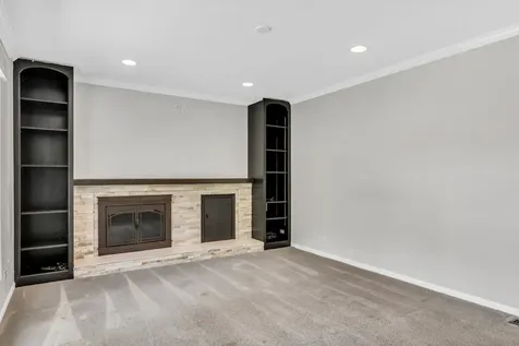 228 Abilene Lane Vernon Hills IL 60061