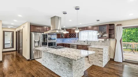 1770 North Newport Road Hoffman Estates IL 60169
