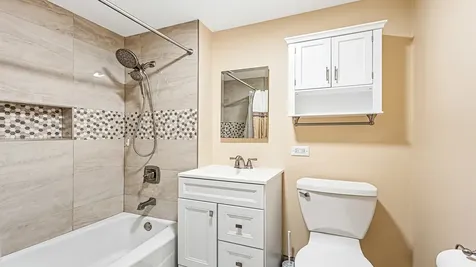1770 North Newport Road Hoffman Estates IL 60169