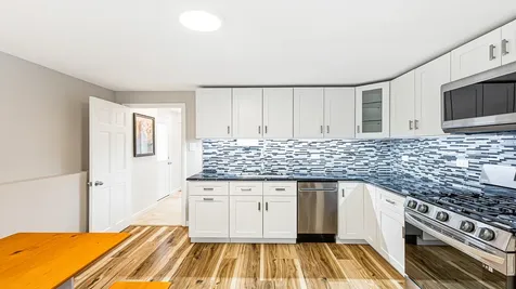 1770 North Newport Road Hoffman Estates IL 60169