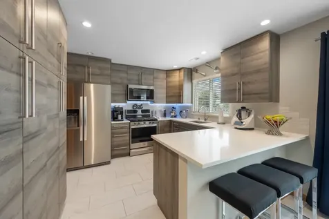 702 Windsor Lane Romeoville IL 60446