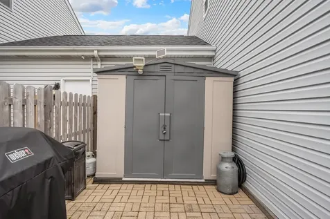 702 Windsor Lane Romeoville IL 60446