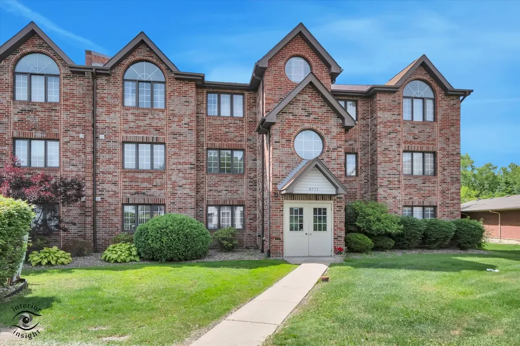 8771 West Waterfront Drive Palos Hills IL 60465