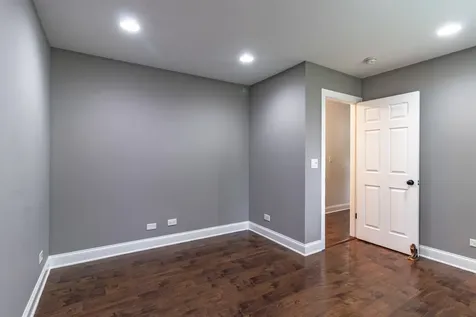 689 Laurel Avenue Wauconda IL 60084