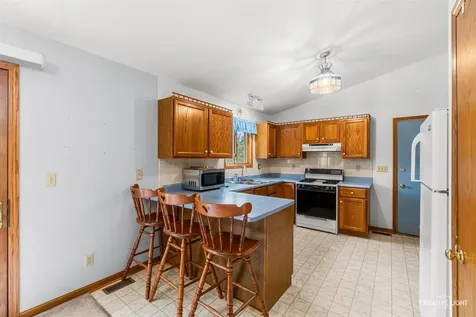 285 East Legner Street Leland IL 60531