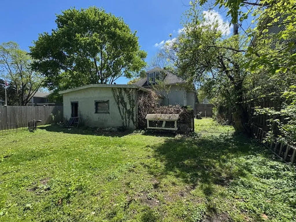 416 Illinois Road Wilmette IL 60091