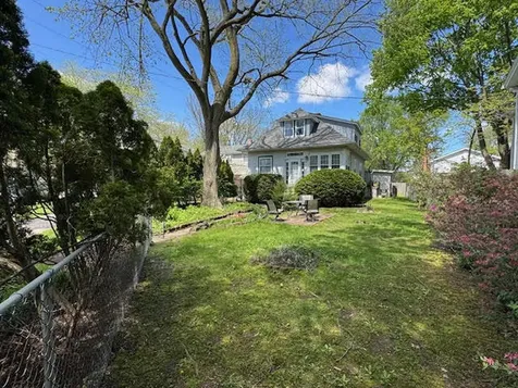 416 Illinois Road Wilmette IL 60091